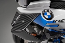 BMW patentuje aktywne winglety aerodynamiczne do motocykli klasy superbike